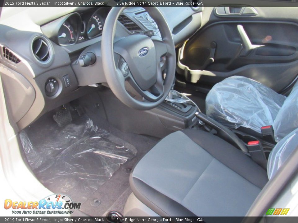 2019 Ford Fiesta S Sedan Ingot Silver / Charcoal Black Photo #11