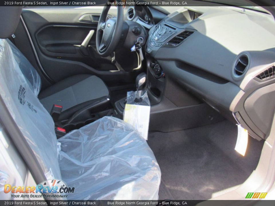 2019 Ford Fiesta S Sedan Ingot Silver / Charcoal Black Photo #13