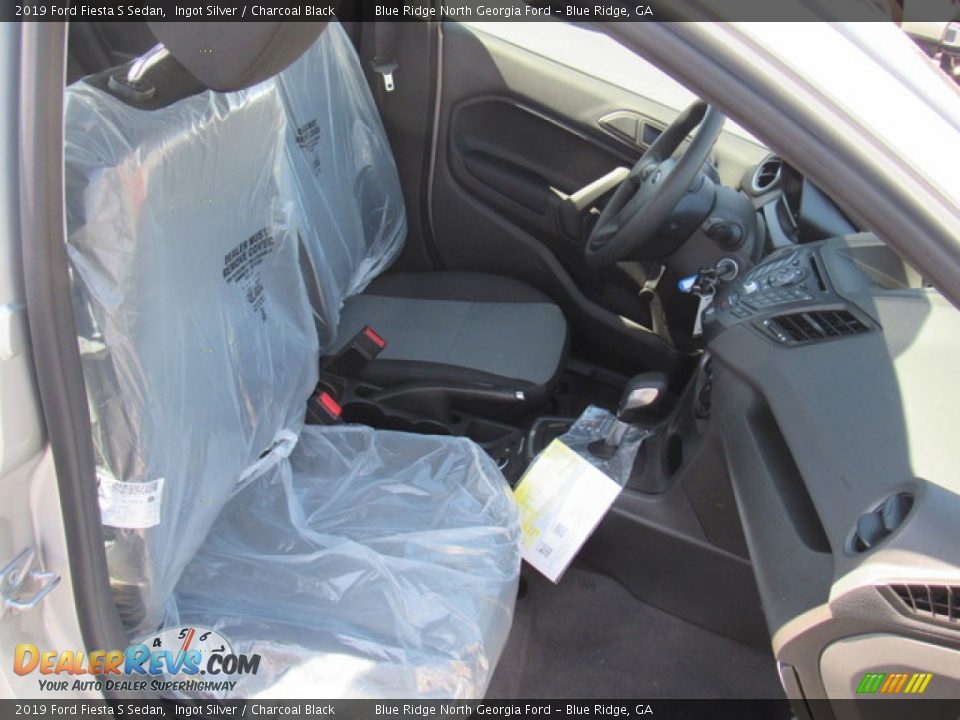 2019 Ford Fiesta S Sedan Ingot Silver / Charcoal Black Photo #14