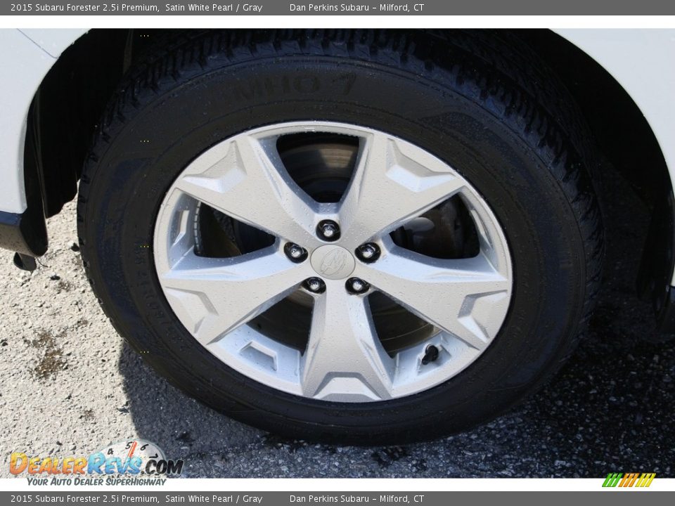 2015 Subaru Forester 2.5i Premium Satin White Pearl / Gray Photo #22