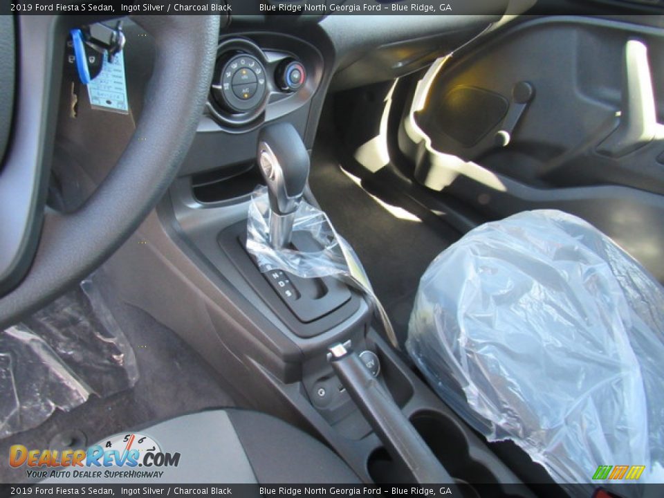 2019 Ford Fiesta S Sedan Ingot Silver / Charcoal Black Photo #26