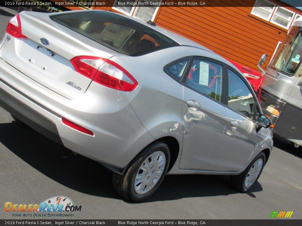 2019 Ford Fiesta S Sedan Ingot Silver / Charcoal Black Photo #30