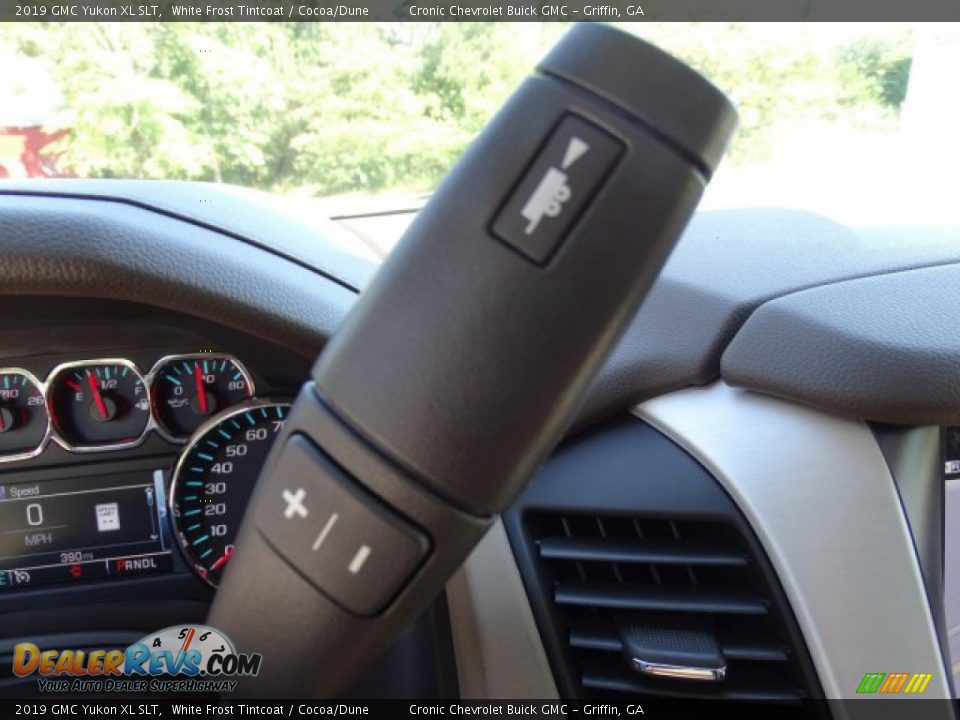 2019 GMC Yukon XL SLT White Frost Tintcoat / Cocoa/Dune Photo #19