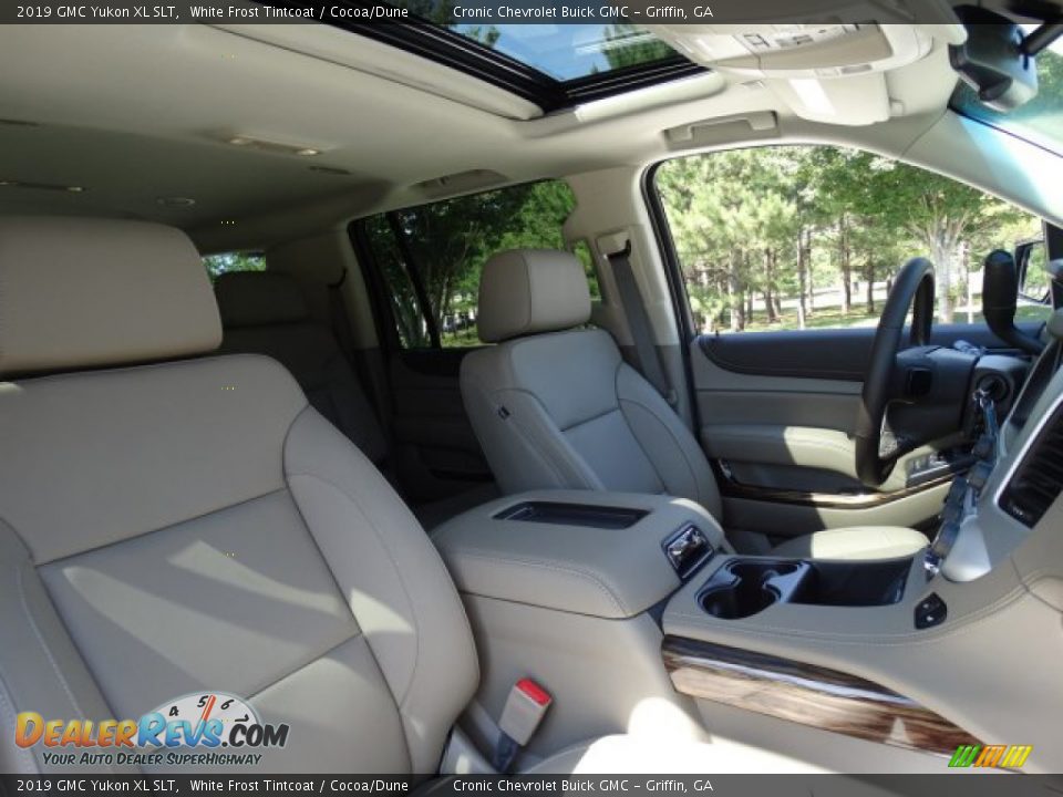 2019 GMC Yukon XL SLT White Frost Tintcoat / Cocoa/Dune Photo #33