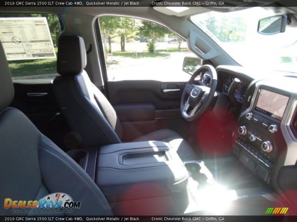 2019 GMC Sierra 1500 SLT Crew Cab 4WD Quicksilver Metallic / Jet Black Photo #32