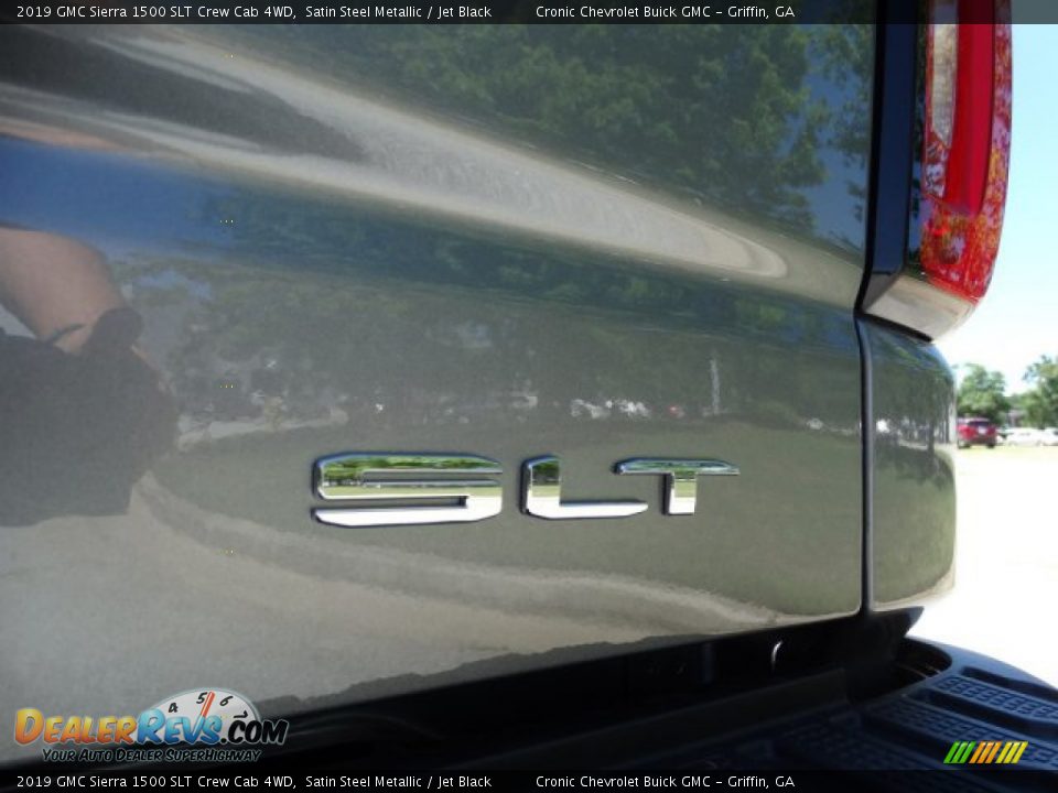 2019 GMC Sierra 1500 SLT Crew Cab 4WD Satin Steel Metallic / Jet Black Photo #10