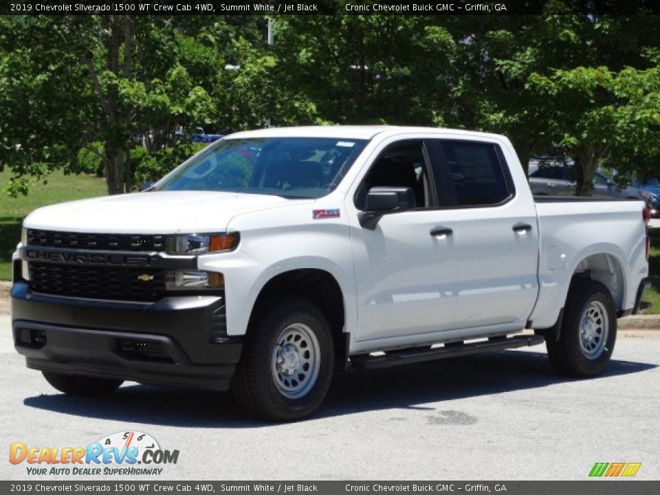 Front 3/4 View of 2019 Chevrolet Silverado 1500 WT Crew Cab 4WD Photo #5