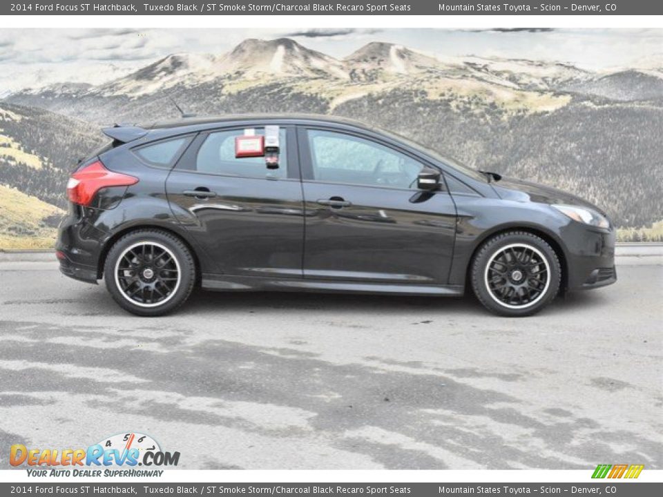 2014 Ford Focus ST Hatchback Tuxedo Black / ST Smoke Storm/Charcoal Black Recaro Sport Seats Photo #2