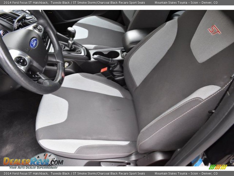 2014 Ford Focus ST Hatchback Tuxedo Black / ST Smoke Storm/Charcoal Black Recaro Sport Seats Photo #11