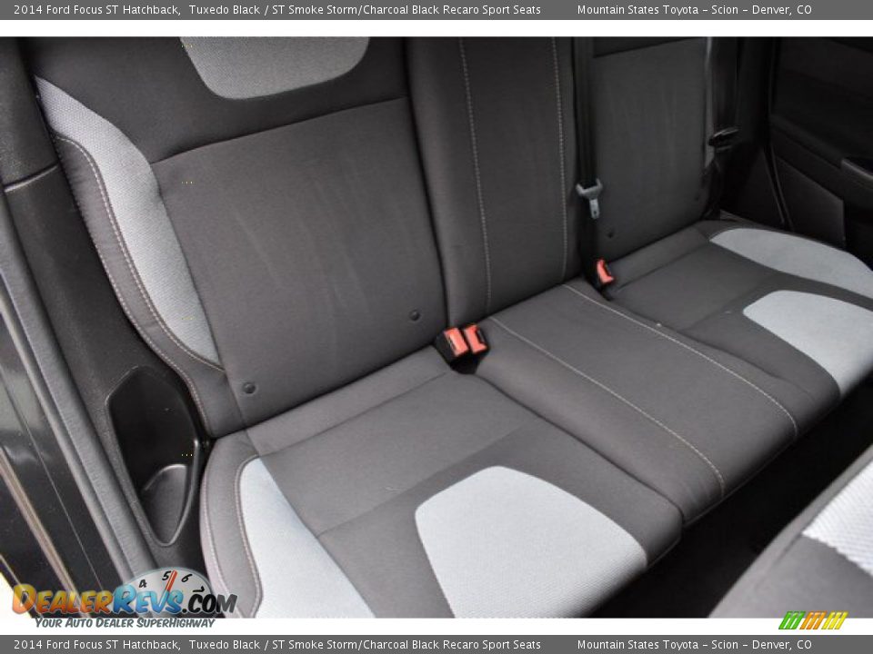 2014 Ford Focus ST Hatchback Tuxedo Black / ST Smoke Storm/Charcoal Black Recaro Sport Seats Photo #22