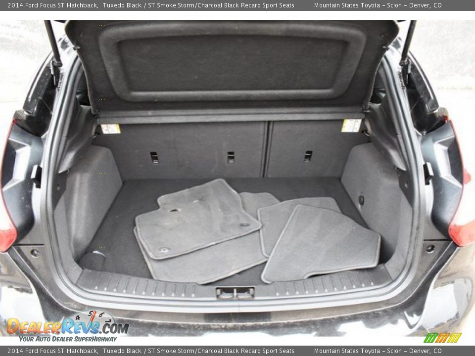 2014 Ford Focus ST Hatchback Tuxedo Black / ST Smoke Storm/Charcoal Black Recaro Sport Seats Photo #26
