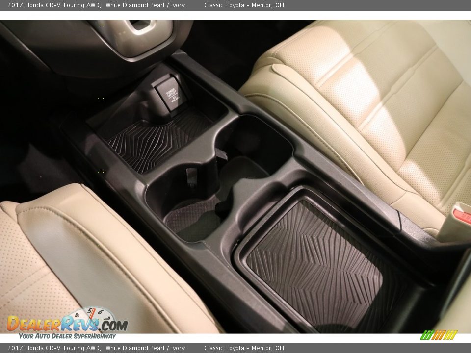 2017 Honda CR-V Touring AWD White Diamond Pearl / Ivory Photo #15