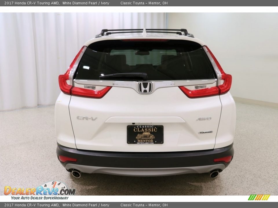 2017 Honda CR-V Touring AWD White Diamond Pearl / Ivory Photo #20
