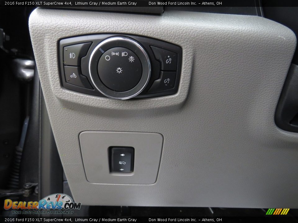 2016 Ford F150 XLT SuperCrew 4x4 Lithium Gray / Medium Earth Gray Photo #32