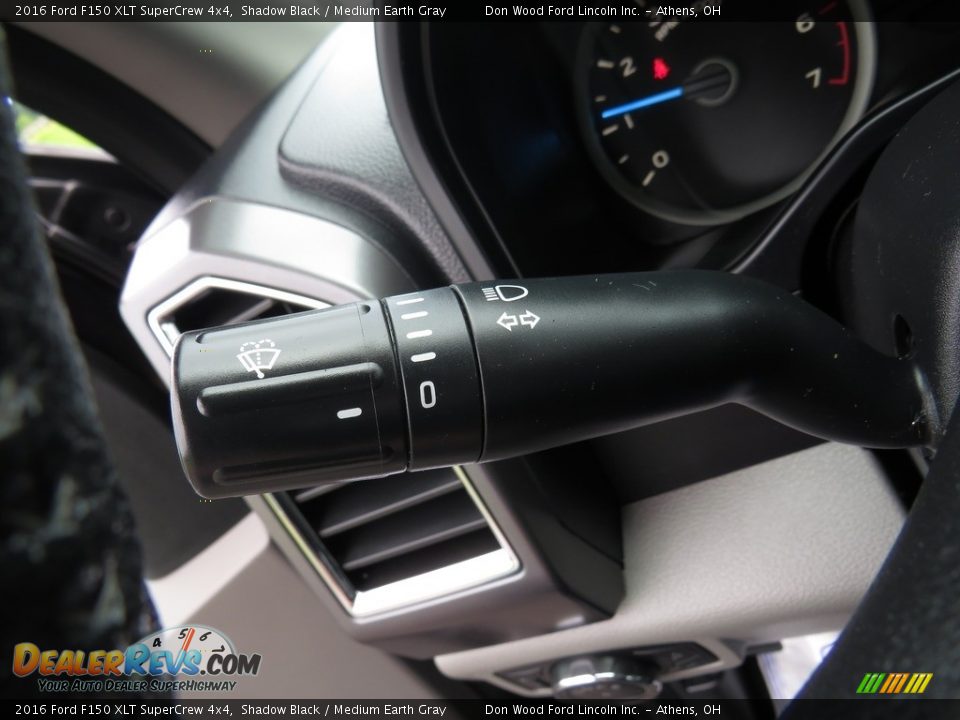 2016 Ford F150 XLT SuperCrew 4x4 Shadow Black / Medium Earth Gray Photo #34
