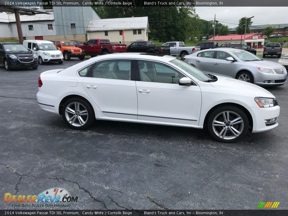 2014 Volkswagen Passat TDI SEL Premium Candy White / Cornsilk Beige Photo #5