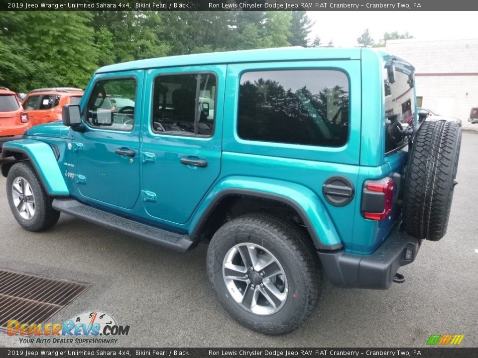 2019 Jeep Wrangler Unlimited Sahara 4x4 Bikini Pearl / Black Photo #3