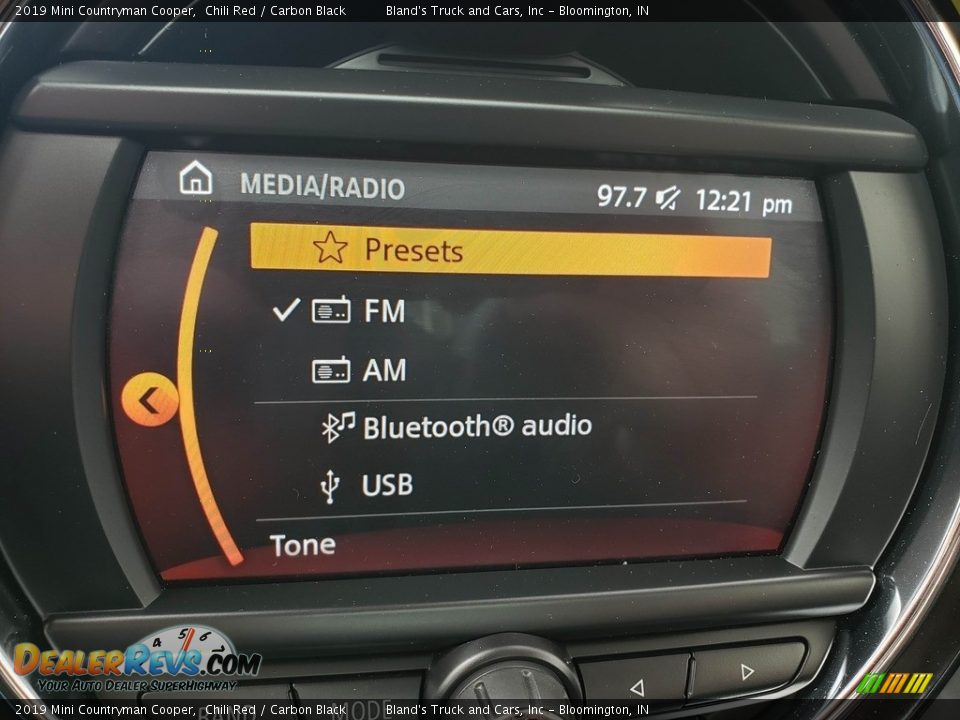 2019 Mini Countryman Cooper Chili Red / Carbon Black Photo #16