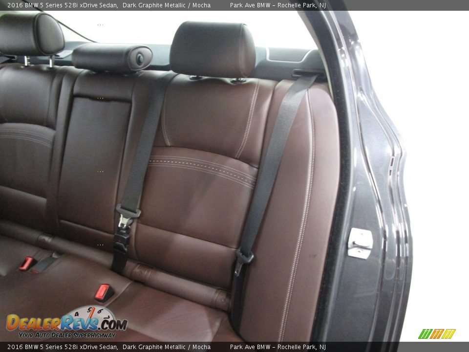 2016 BMW 5 Series 528i xDrive Sedan Dark Graphite Metallic / Mocha Photo #9