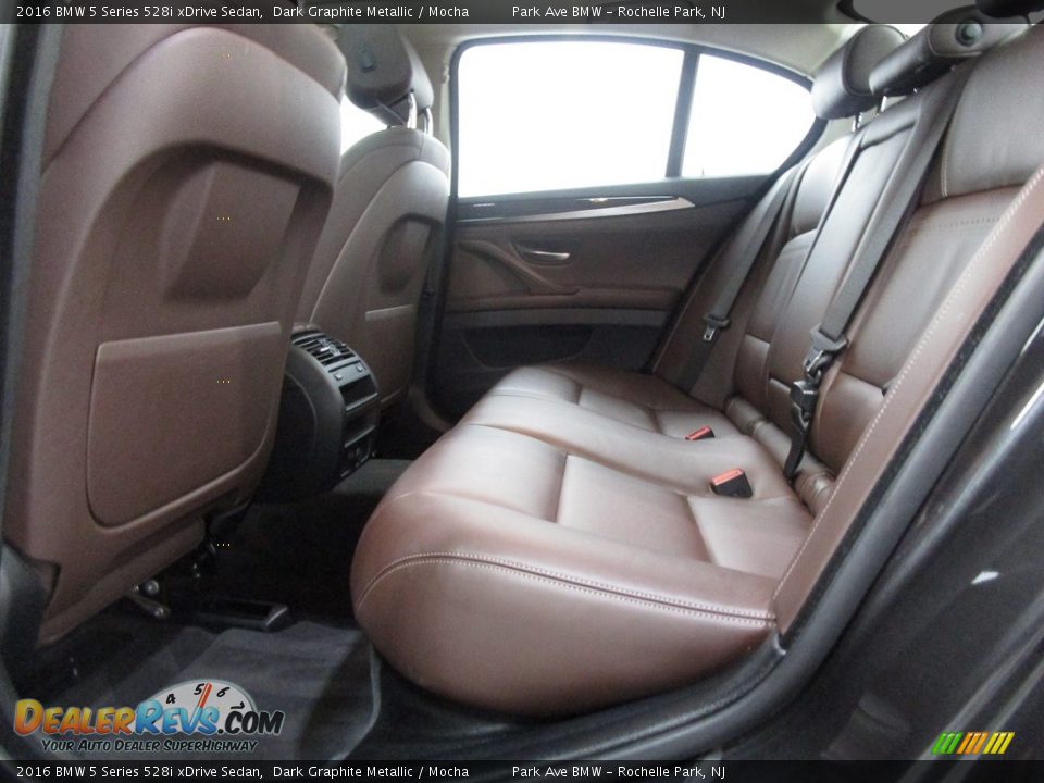 2016 BMW 5 Series 528i xDrive Sedan Dark Graphite Metallic / Mocha Photo #10