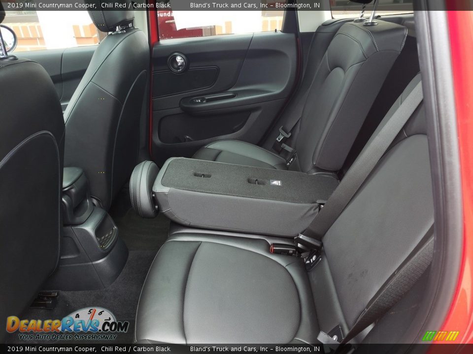 Rear Seat of 2019 Mini Countryman Cooper Photo #31
