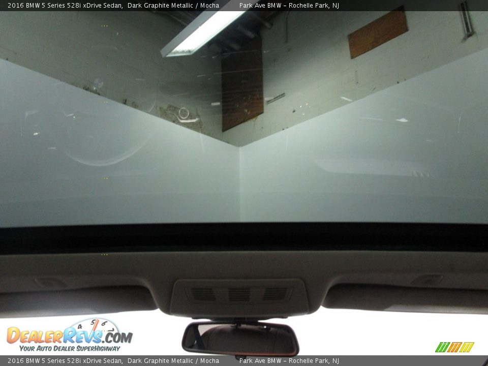 2016 BMW 5 Series 528i xDrive Sedan Dark Graphite Metallic / Mocha Photo #19