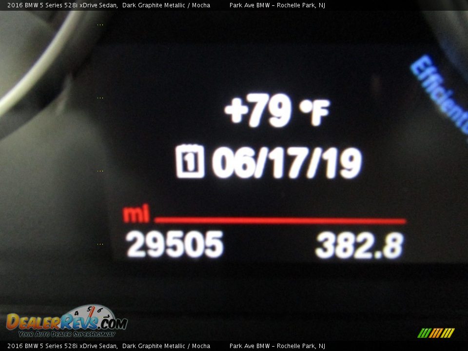 2016 BMW 5 Series 528i xDrive Sedan Dark Graphite Metallic / Mocha Photo #22