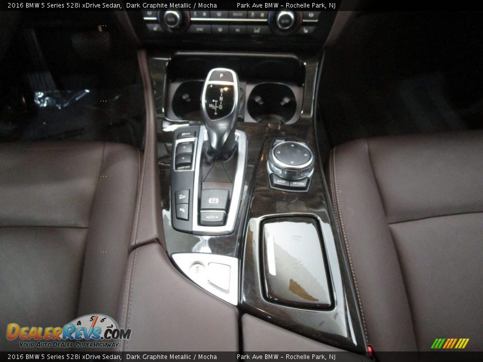 2016 BMW 5 Series 528i xDrive Sedan Dark Graphite Metallic / Mocha Photo #25