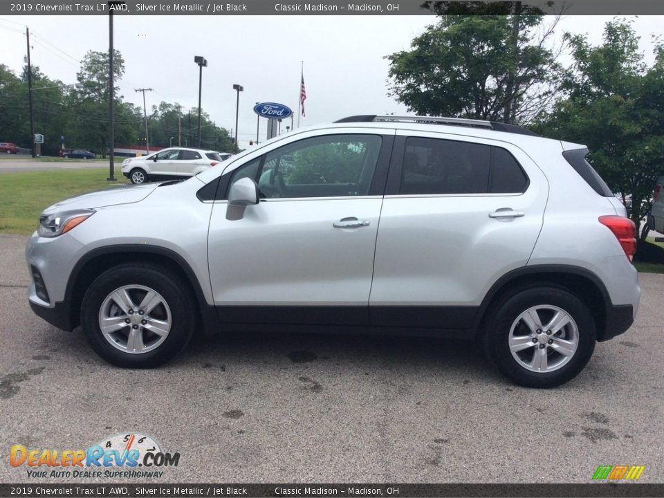 2019 Chevrolet Trax LT AWD Silver Ice Metallic / Jet Black Photo #4