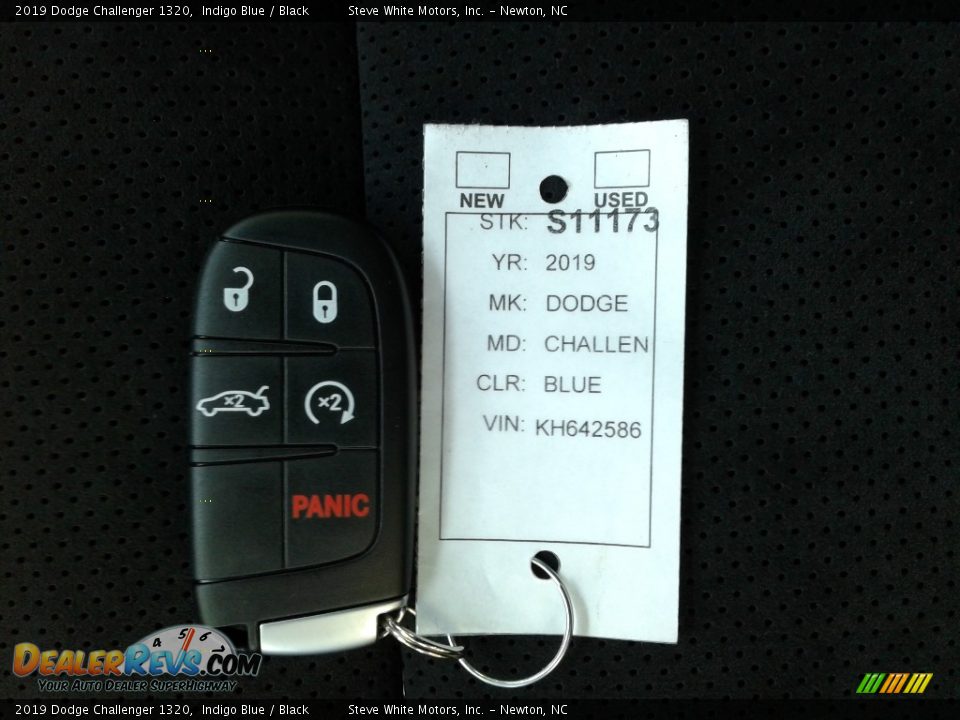 2019 Dodge Challenger 1320 Indigo Blue / Black Photo #32
