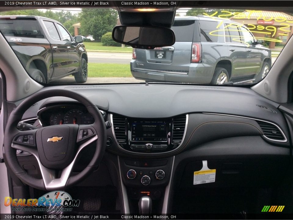 2019 Chevrolet Trax LT AWD Silver Ice Metallic / Jet Black Photo #16