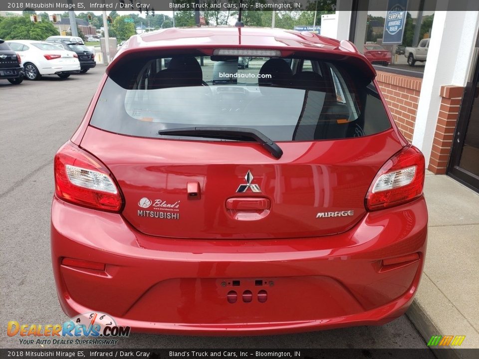 2018 Mitsubishi Mirage ES Infrared / Dark Gray Photo #25