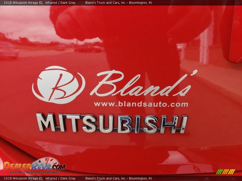 2018 Mitsubishi Mirage ES Infrared / Dark Gray Photo #26