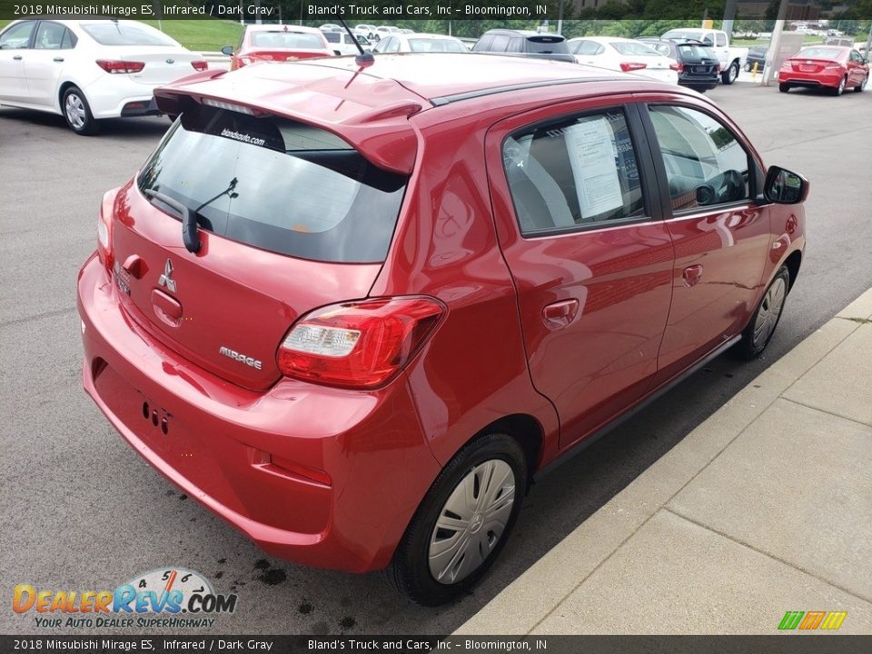 2018 Mitsubishi Mirage ES Infrared / Dark Gray Photo #30