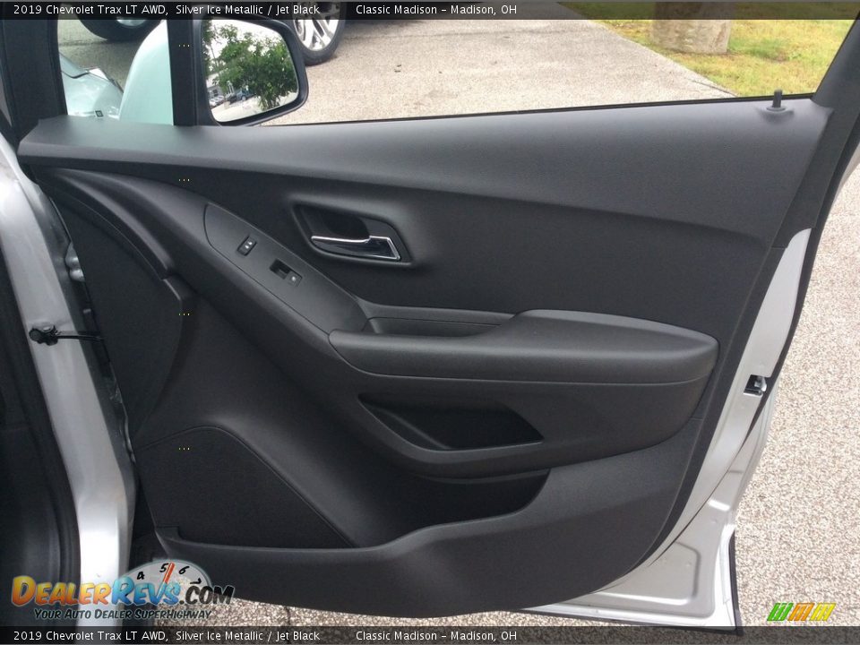 2019 Chevrolet Trax LT AWD Silver Ice Metallic / Jet Black Photo #27