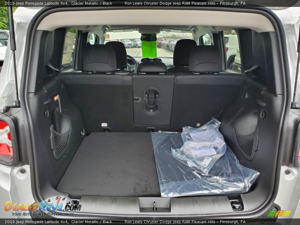 2019 Jeep Renegade Latitude 4x4 Glacier Metallic / Black Photo #5