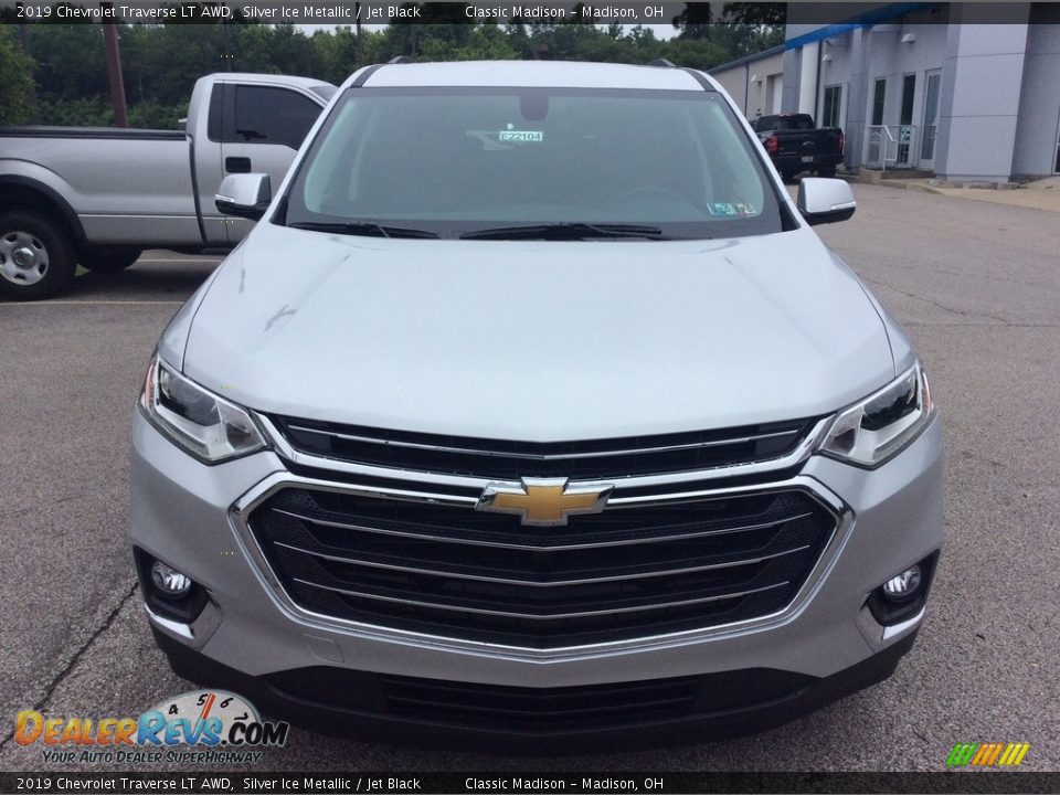 2019 Chevrolet Traverse LT AWD Silver Ice Metallic / Jet Black Photo #2