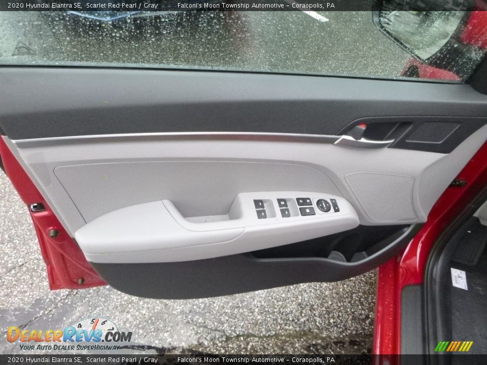 2020 Hyundai Elantra SE Scarlet Red Pearl / Gray Photo #11