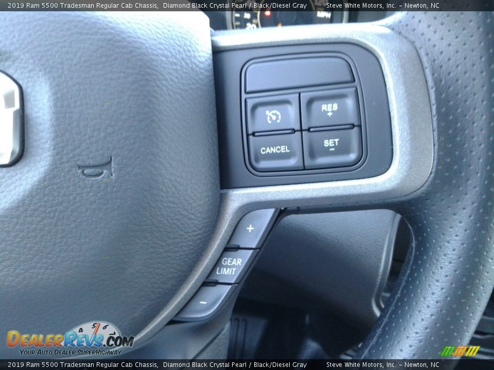2019 Ram 5500 Tradesman Regular Cab Chassis Steering Wheel Photo #17