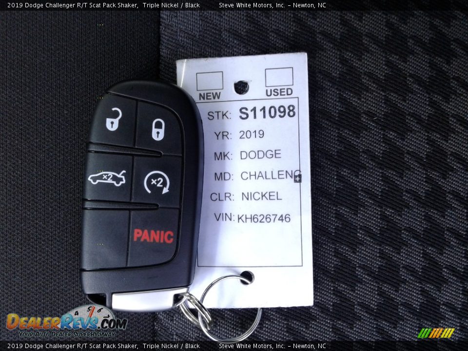 2019 Dodge Challenger R/T Scat Pack Shaker Triple Nickel / Black Photo #34