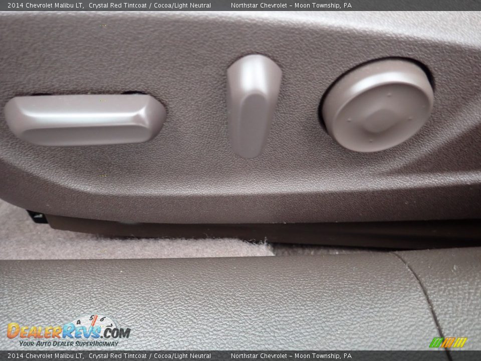 2014 Chevrolet Malibu LT Crystal Red Tintcoat / Cocoa/Light Neutral Photo #25