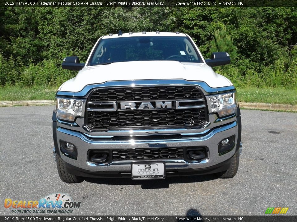 2019 Ram 4500 Tradesman Regular Cab 4x4 Chassis Bright White / Black/Diesel Gray Photo #3