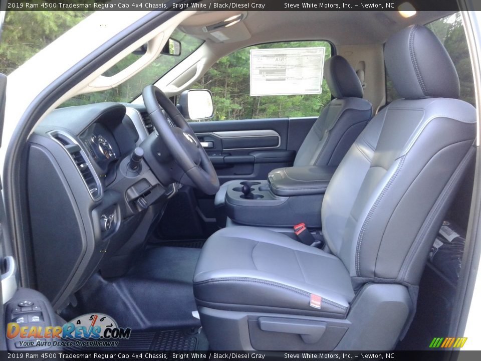 2019 Ram 4500 Tradesman Regular Cab 4x4 Chassis Bright White / Black/Diesel Gray Photo #10
