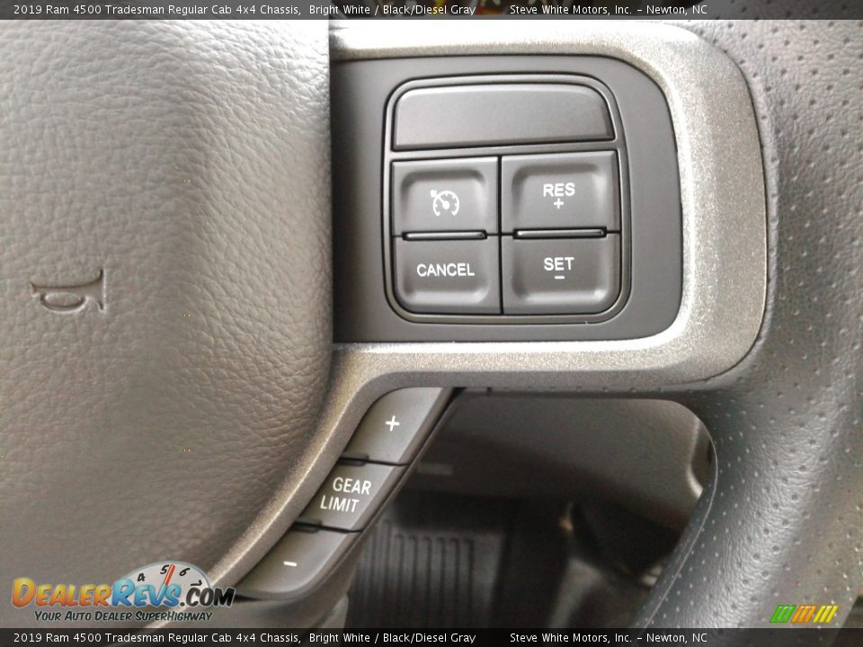 2019 Ram 4500 Tradesman Regular Cab 4x4 Chassis Bright White / Black/Diesel Gray Photo #16