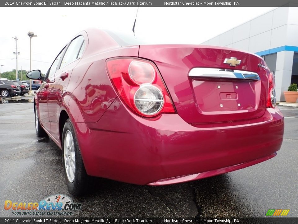 2014 Chevrolet Sonic LT Sedan Deep Magenta Metallic / Jet Black/Dark Titanium Photo #5