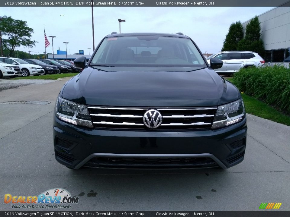 2019 Volkswagen Tiguan SE 4MOTION Dark Moss Green Metallic / Storm Gray Photo #2