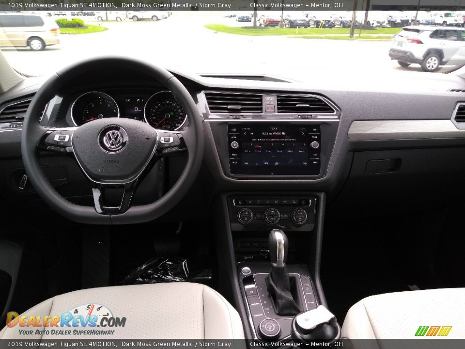2019 Volkswagen Tiguan SE 4MOTION Dark Moss Green Metallic / Storm Gray Photo #4