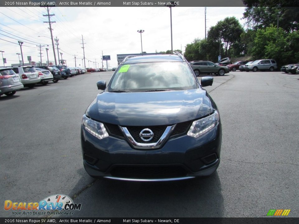 2016 Nissan Rogue SV AWD Arctic Blue Metallic / Almond Photo #3