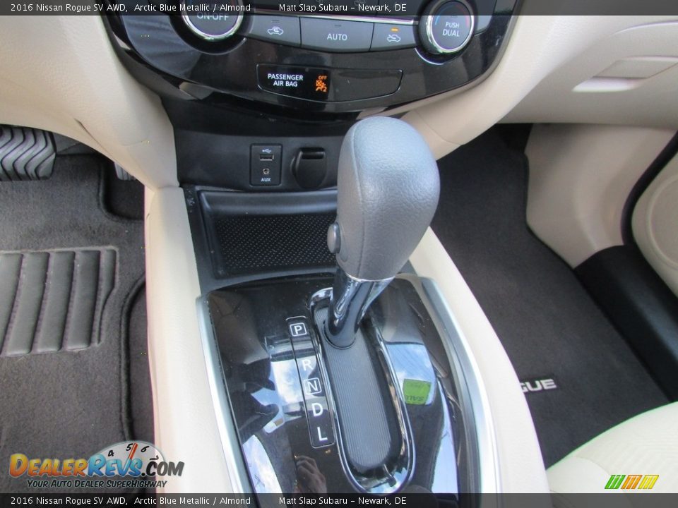 2016 Nissan Rogue SV AWD Arctic Blue Metallic / Almond Photo #26