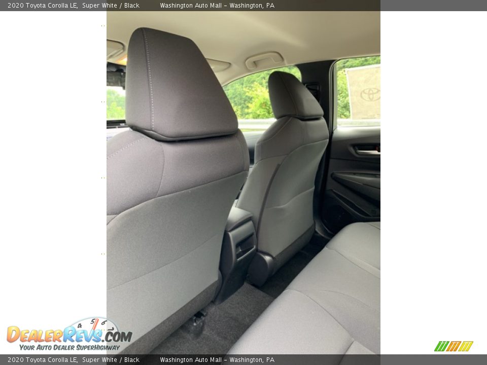 2020 Toyota Corolla LE Super White / Black Photo #19